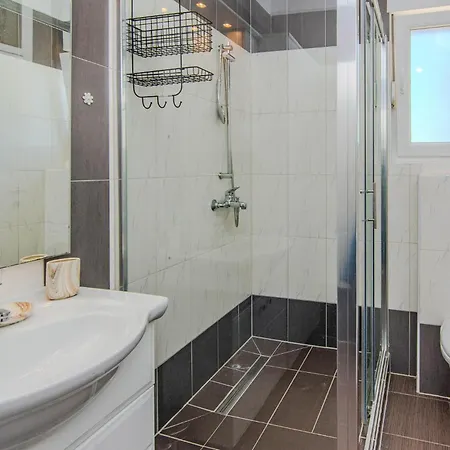 Apartment Gorgeous In Privlaka (Zadar)